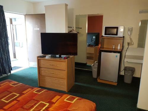 Townhouse Motel