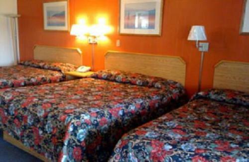 Townhouse Motel