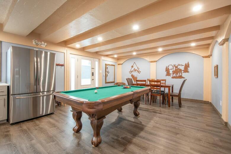 Oasis Motel