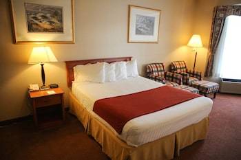 Morningglory Hotel, Resort & Suites