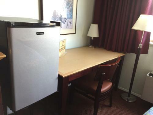 Seatac Crest Motor Inn