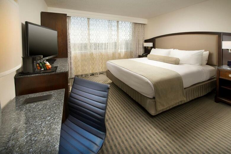 Skybridge Seattle Airport Hotel