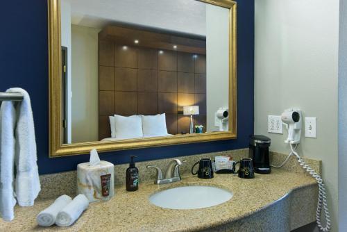 Hotel Oxford Suites Spokane