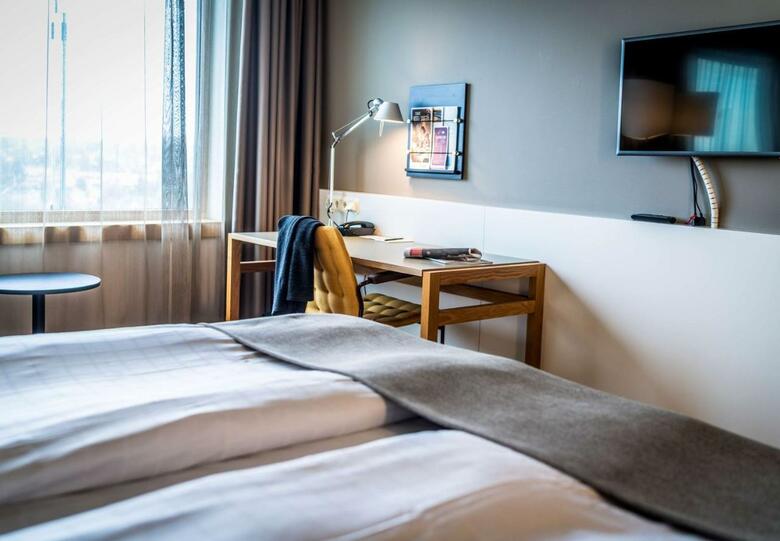 Hotel Rica Talk