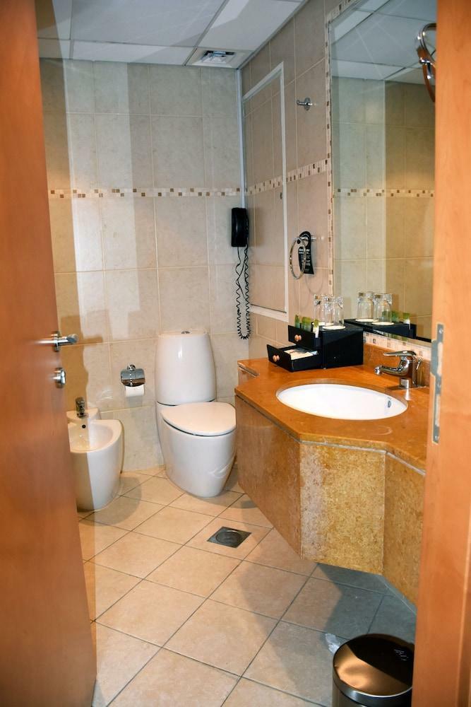 Hotel Tamani Marina