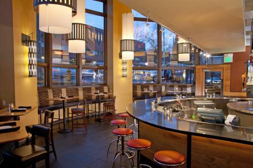 Silver Cloud Hotel - Seattle Broadway