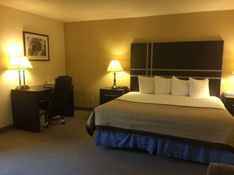 Hotel Baymont Inn & Suites Green Bay