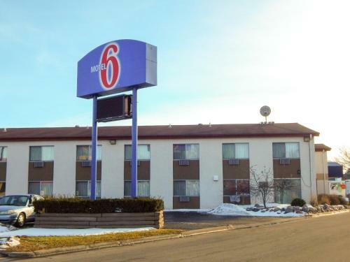 Motel 6 Lacrosse