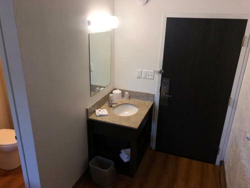 Motel 6 Lacrosse