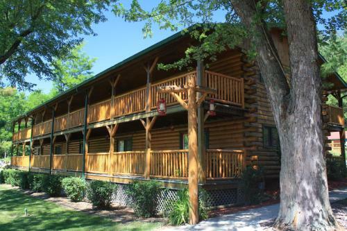 Hotel Meadowbrook Resort