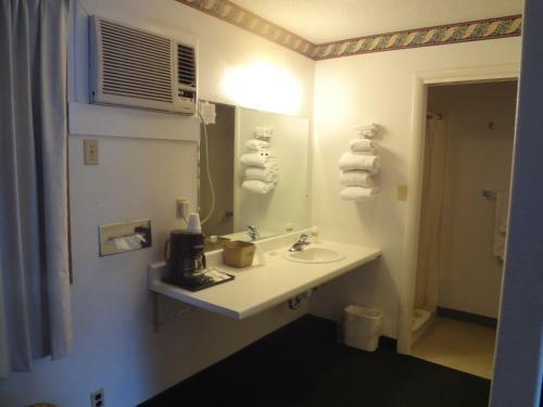 Motel A Western Rose