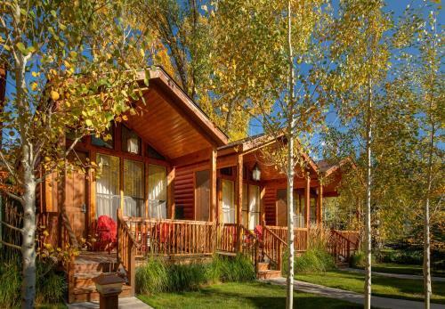 Hotel Rustic Inn Creekside Resort And Spa At Jackson Hole