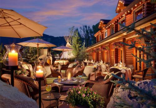 Hotel Rustic Inn Creekside Resort And Spa At Jackson Hole