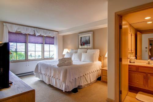 Borders Lodge