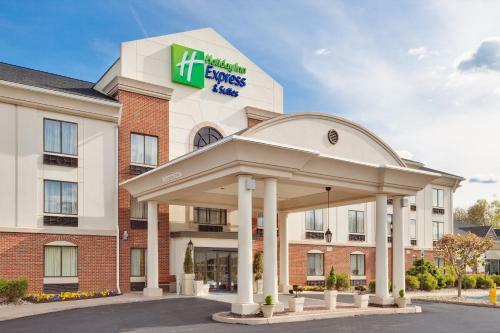 Holiday Inn Express Hotel & Suites Easton