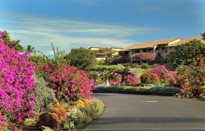 Hotel Wailea Ekahi Village, A Destination Residence