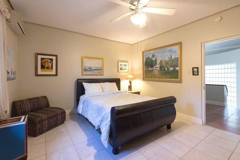Hotel Chester Avenue Bed & Breakfast