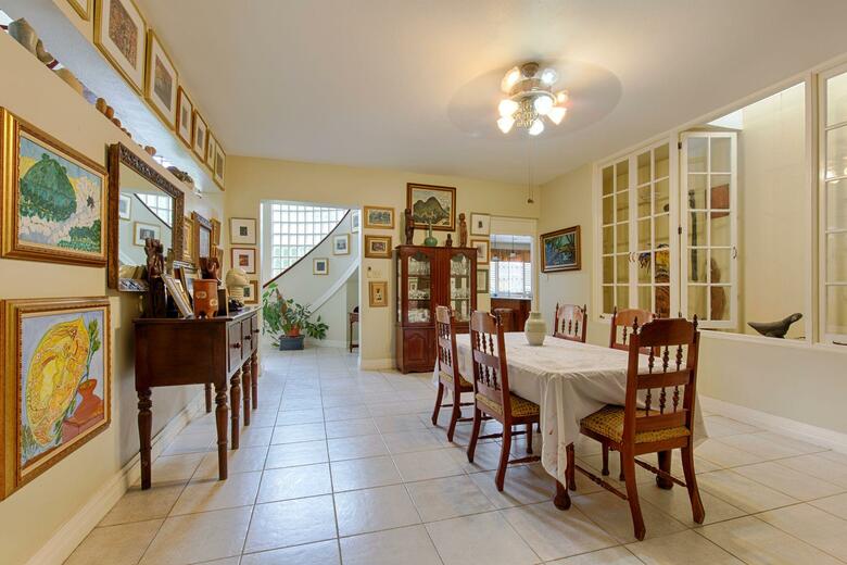 Hotel Chester Avenue Bed & Breakfast