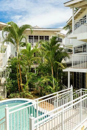 Hotel Rondel Village