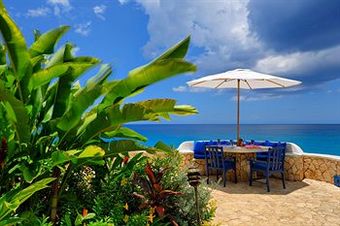 The Caves Hotel