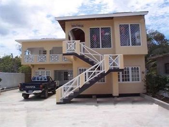 Willowgate Resort Hotel