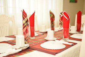 Hotel Retreat Guesthouse Luxury Suites