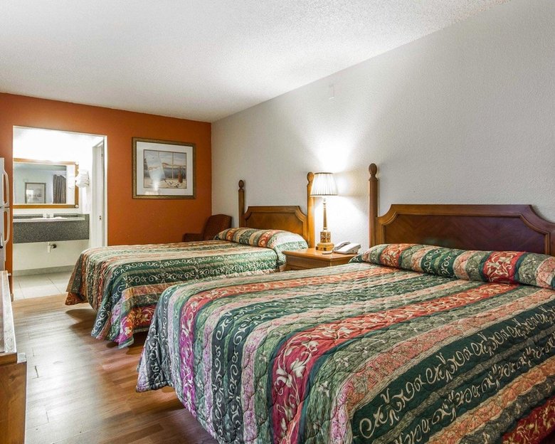 Hotel Rodeway Inn