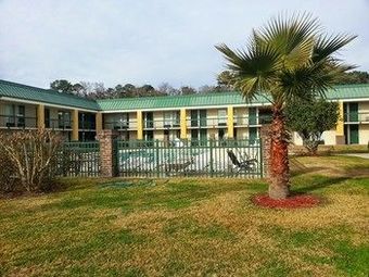 Hotel Econo Lodge Near Fort Stewart