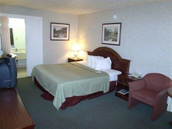 Motel 6 Edgewood