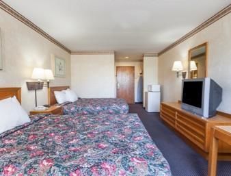Hotel Days Inn And Suites Dundee