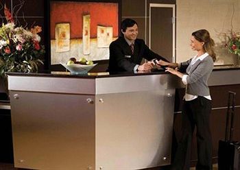 Cambria Hotel & Suites