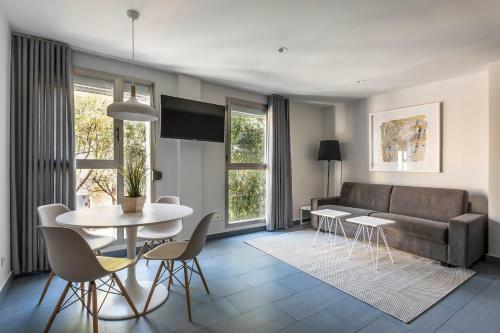 Hotel Mon Suites Carmen