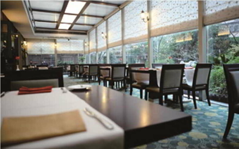 Hotel Howard Johnson All Suites