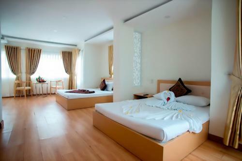 Golden Tulip Hotel