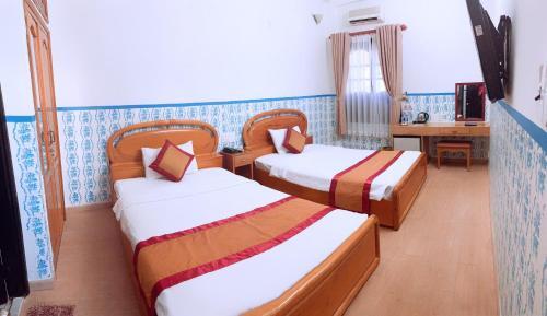 Golden Tulip Hotel