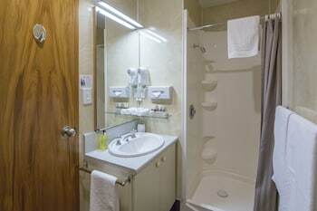 Amross Court Motor Lodge
