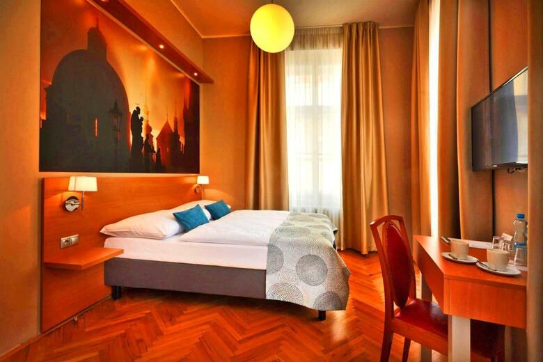 Hotel Jerome House