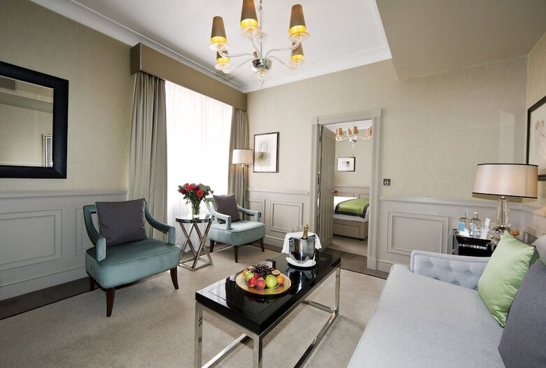St James Hotel & Club