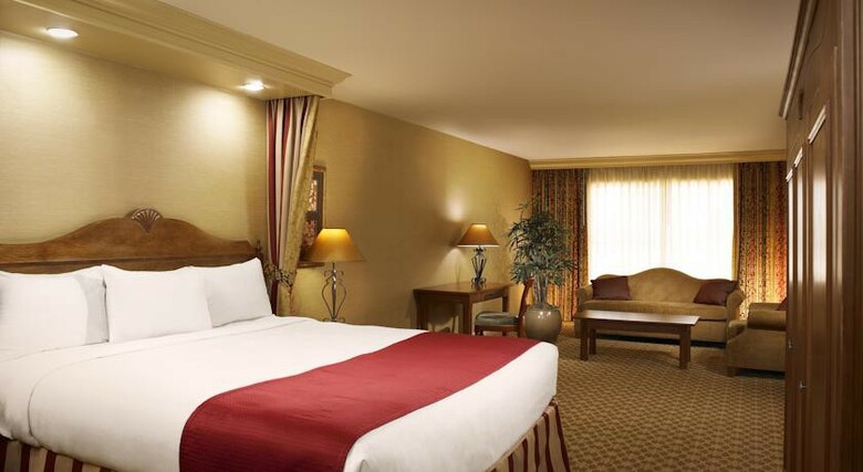 Sunset Station Hotel & Casino