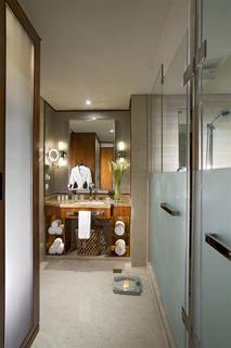 Sheraton Shanghai Hotel And Residences