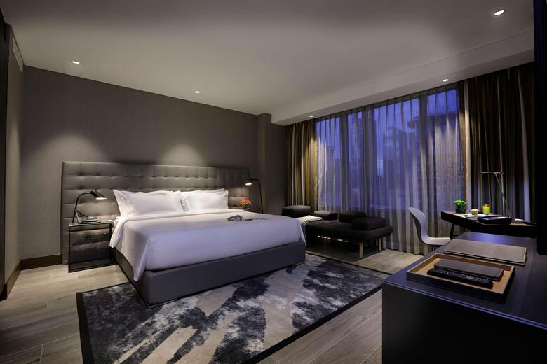 Hotel Makati Diamond Residences
