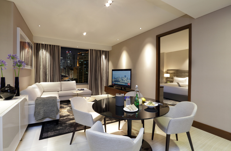 Hotel Makati Diamond Residences