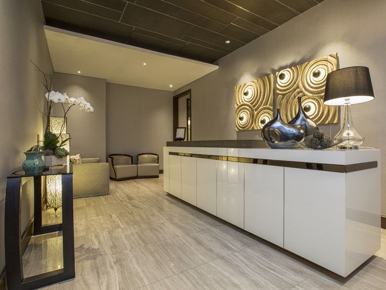 Hotel Makati Diamond Residences