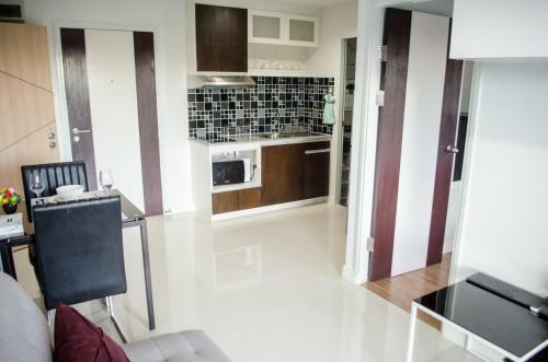 Luxury Apartment With Massage Chair