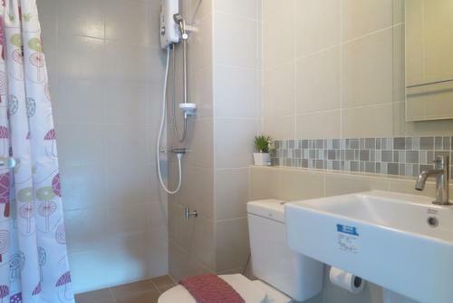 Apartamento Baan Kun Koey Condo