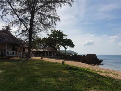 Hotel Lanta River Sand Resort