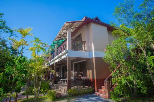 Hotel Banana Beach Resort