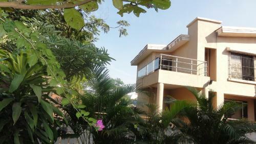Royal Villa