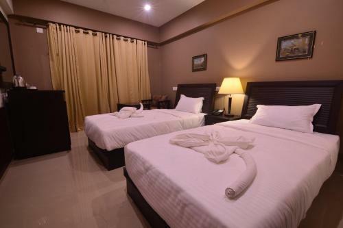 Seasons Hotel & Spa
