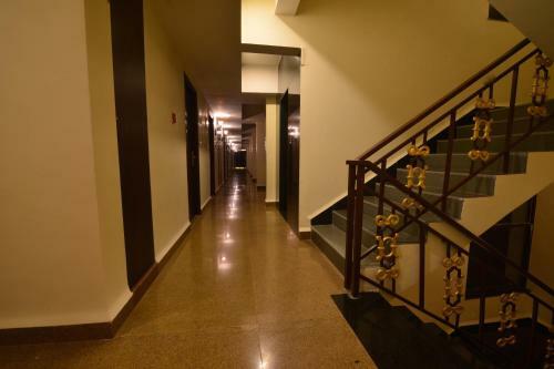 Seasons Hotel & Spa